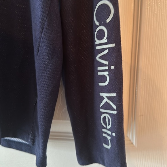 Men’s Calvin  Klein shirt - Picture 3 of 5